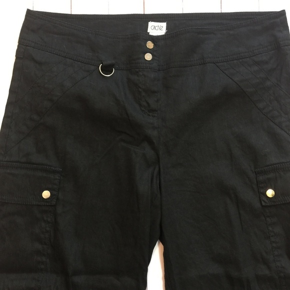 CACHÉ Black Linen Cropped Cargo Pants 10 EUC - Picture 3 of 9